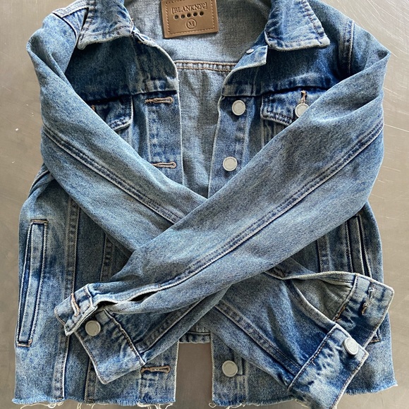 COPY - Blank NYC denim jacket. - Picture 5 of 6
